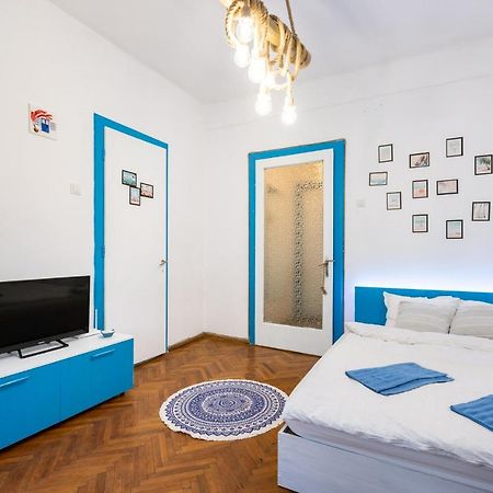 Mediterranean Studio In Bucharest City Center Екстер'єр фото