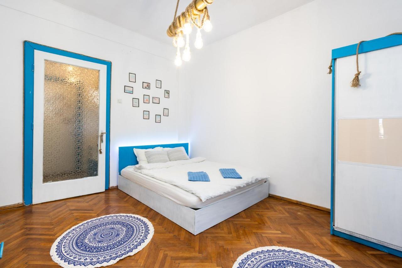 Mediterranean Studio In Bucharest City Center Екстер'єр фото