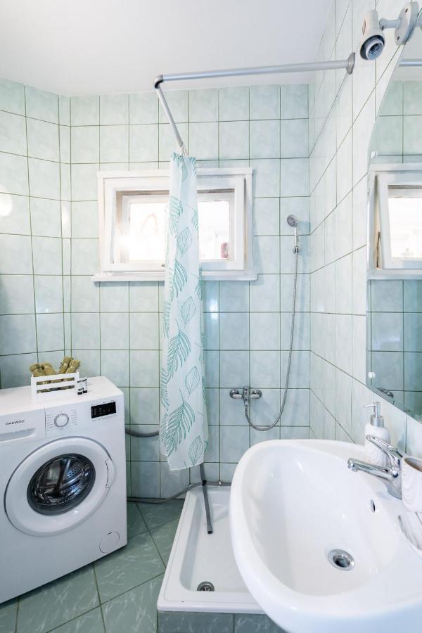 Mediterranean Studio In Bucharest City Center Екстер'єр фото